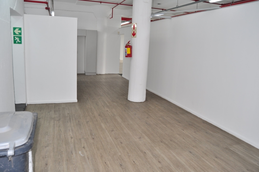To Let commercial Property for Rent in Paarden Eiland Western Cape